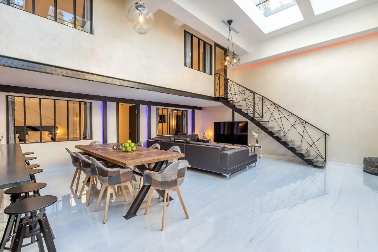 Appartement Résidence Montaigne - Luxurious - 350m Palais - LRA Cannes