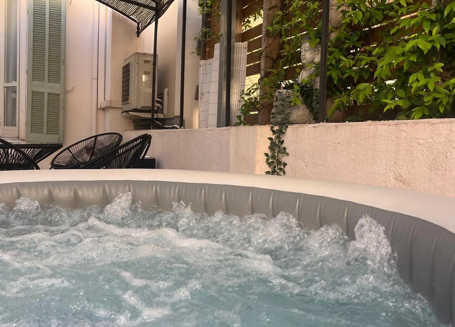 Residence Montaigne - Luxurious - 350M Palais - Lra Cannes 0*,  France